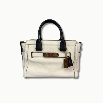 Cartera Coach