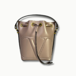Cartera Valentino