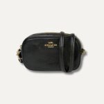 Cartera Coach
