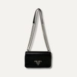 Cartera Prada