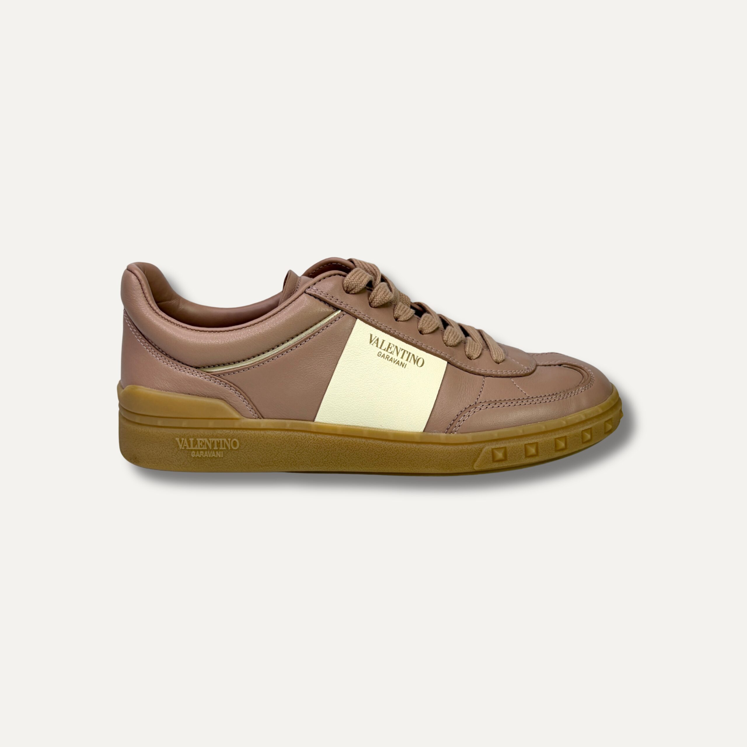 Portadas - 2026-09-15T143946.608 Zapatillas Valentino - Imagen 1