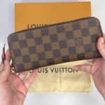 Billetera Louis Vuitton - Imagen 9