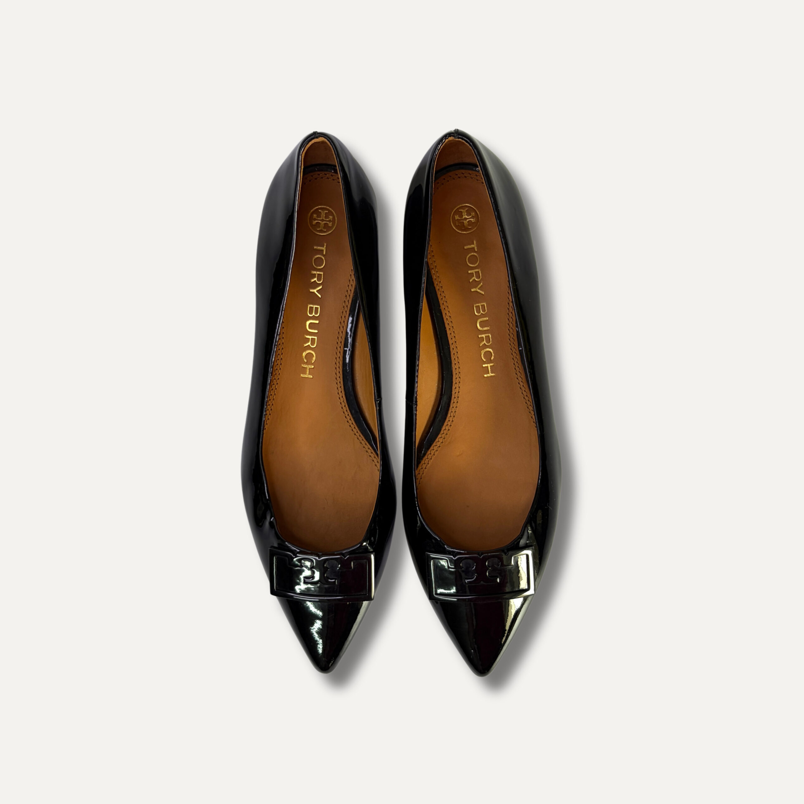 Portadas - 2026-10-23T125740.277 Zapatos Tory Burch - Imagen 1